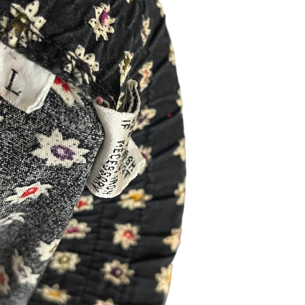 Chaus Sport All Over Floral Print Shorts Women's L Black VTG Festival Boho Vacay - Picture 14 of 15